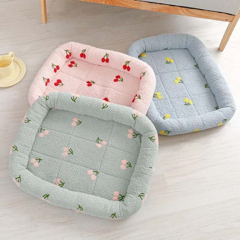 คอกสุนัขกำมะหยี่พิมพ์ลายเชอร์ร - Pet Supplies Co บทวิจารณ์และราคา
